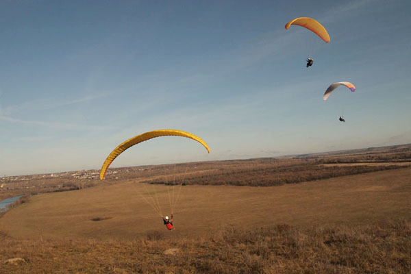 Парапланерные зарисовки из динамика.