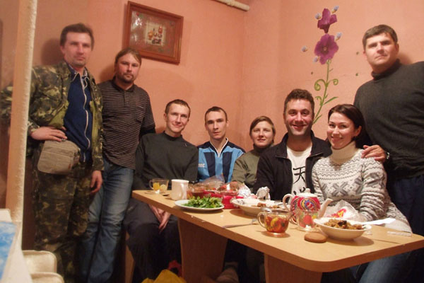 Наши добрые лица.