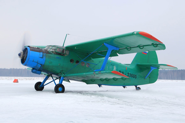 Наша лошадка Ан-2. Уникальный самолет. Летает с 1947 года.
В этом году у него 70-ти летний юбилей.
