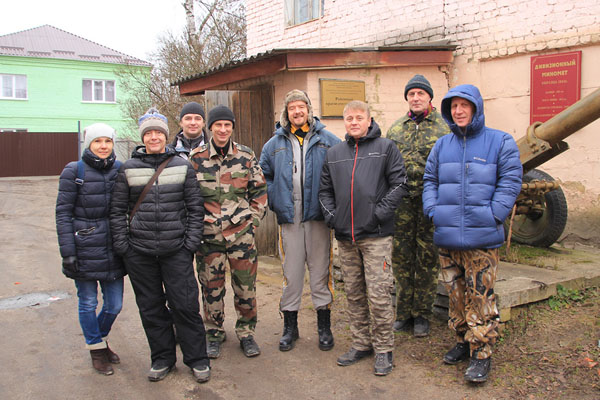 Перед входом в Новосильский краеведческий музей.