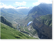 Параавис Танго в Чегеме над горой Зинки (август 2011 г).
